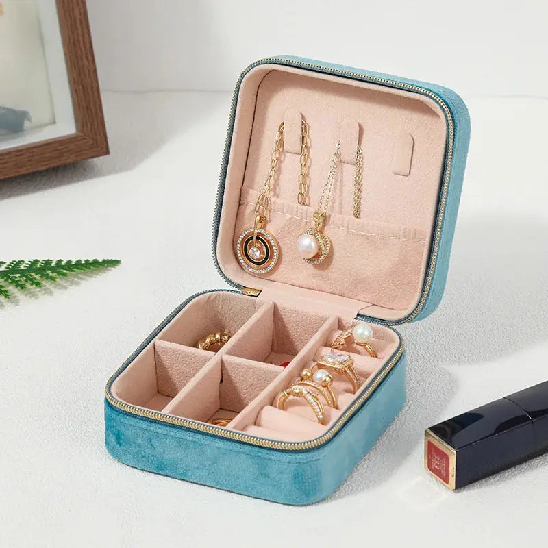 Velvet Jewelry Box for Women – Necklace, Ring, Earrings Organizer, Travel Portable Zipper Square Storage Case LumeaWomen