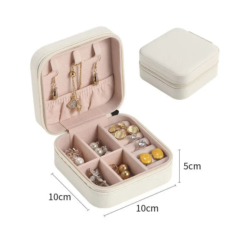 Portable Leather Jewelry Organizer - Travel Case with Zipper for Rings, Necklaces, Earrings & Bracelets LumeaWomen