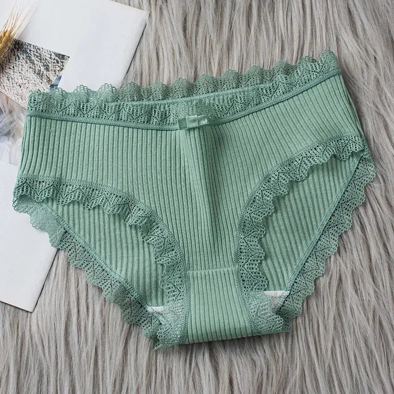 4 Pcs Lace Wavy Trim Bikini Panties – Comfy & Breathable Elastic, Women's Lingerie & Underwear Set LumeaWomen