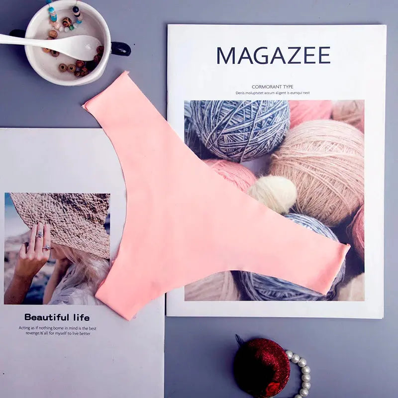 Ultra-Fine Viscose Briefs for Women, Seamless Underwear, Comfortable, Low Waist, Ruffled, Lingerie LumeaWomen