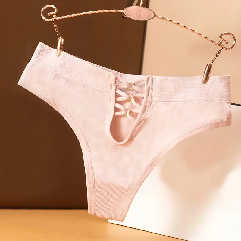 Women's Lingerie – Low-Waist Temptation Briefs, Thongs & G-String Panties, Metal Solid Underwear & Knickers LumeaWomen
