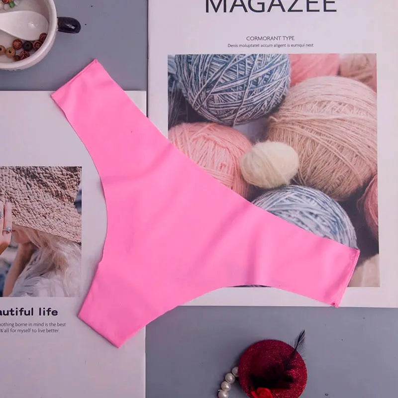 Ultra-Fine Viscose Briefs for Women, Seamless Underwear, Comfortable, Low Waist, Ruffled, Lingerie LumeaWomen