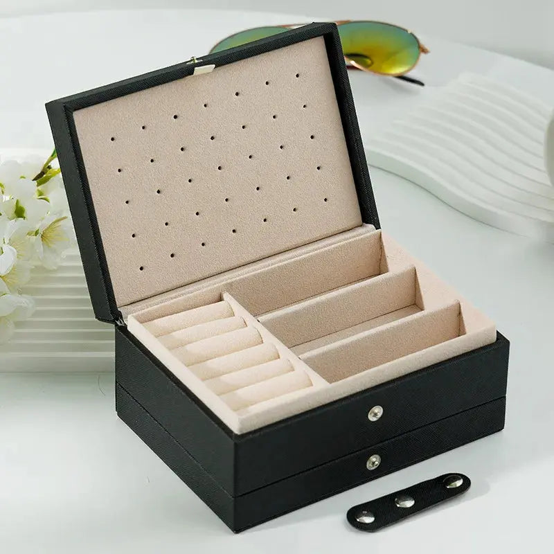 Large Capacity PU Leather Jewelry Storage Box - Portable Travel Organizer for Necklaces, Earrings, Rings & More, Dustproof LumeaWomen