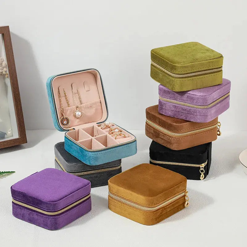 Velvet Jewelry Box for Women – Necklace, Ring, Earrings Organizer, Travel Portable Zipper Square Storage Case LumeaWomen