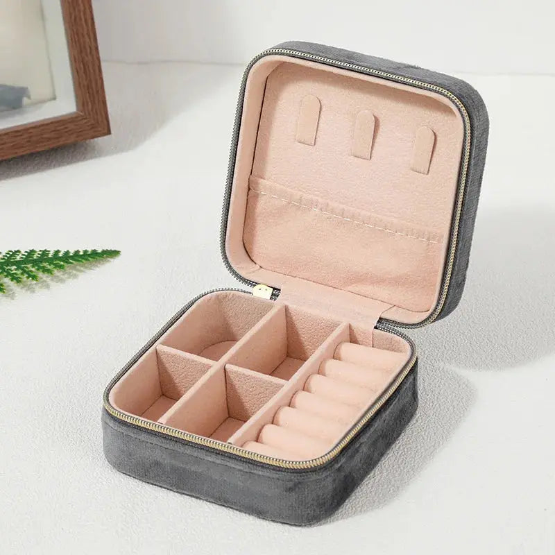 Velvet Jewelry Box for Women – Necklace, Ring, Earrings Organizer, Travel Portable Zipper Square Storage Case LumeaWomen