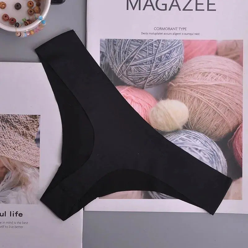 Ultra-Fine Viscose Briefs for Women, Seamless Underwear, Comfortable, Low Waist, Ruffled, Lingerie LumeaWomen